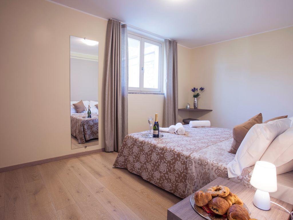 Ossuccio Grande C Home With Pool Sleeps 12 By Italian Apartments Como Luaran gambar
