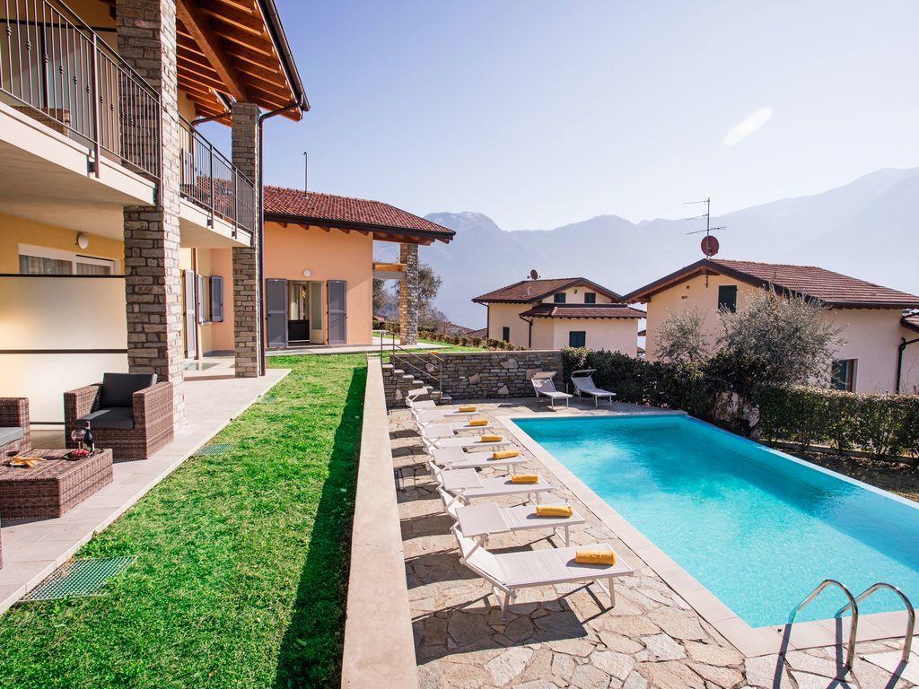 Ossuccio Grande C Home With Pool Sleeps 12 By Italian Apartments Como Luaran gambar
