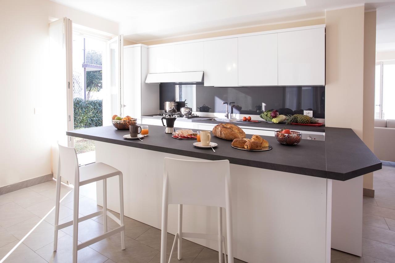 Ossuccio Grande C Home With Pool Sleeps 12 By Italian Apartments Como Luaran gambar