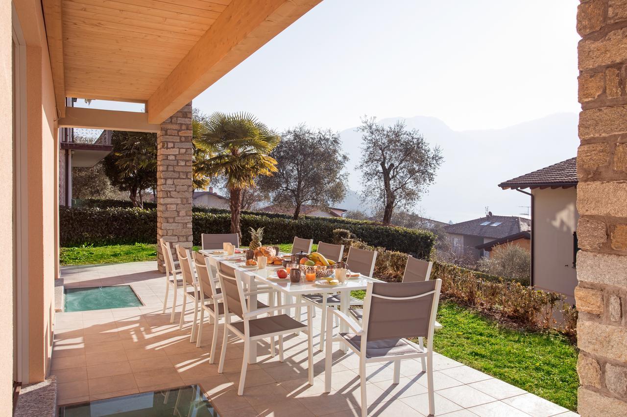 Ossuccio Grande C Home With Pool Sleeps 12 By Italian Apartments Como Luaran gambar